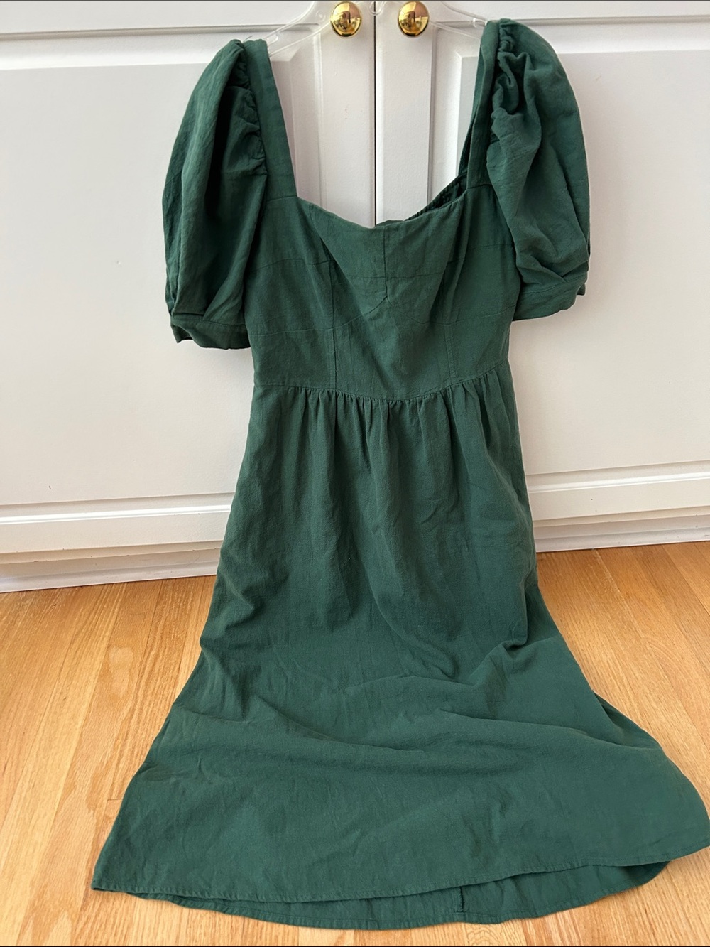 Dark Green Puff-Sleeve Women’s Dress